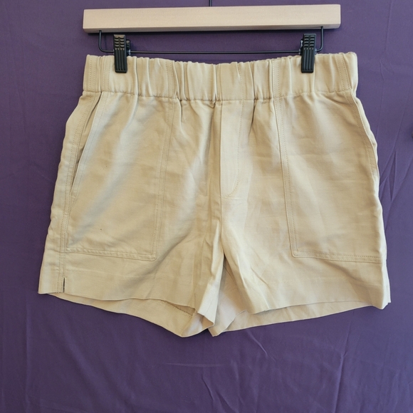 Banana Republic Tan High Waist Shorts - Picture 1 of 5